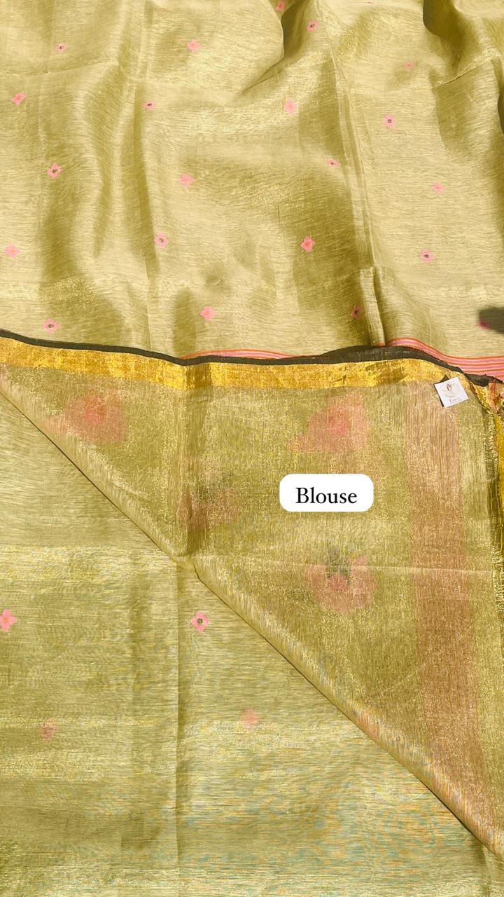 Golden Handwoven Linen Tissue Saree – Floral Pallu Design