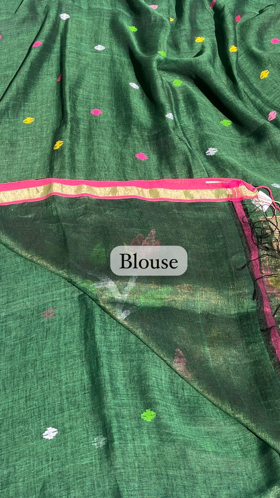 Green Handwoven Linen Saree Featuring Paithani Pallu