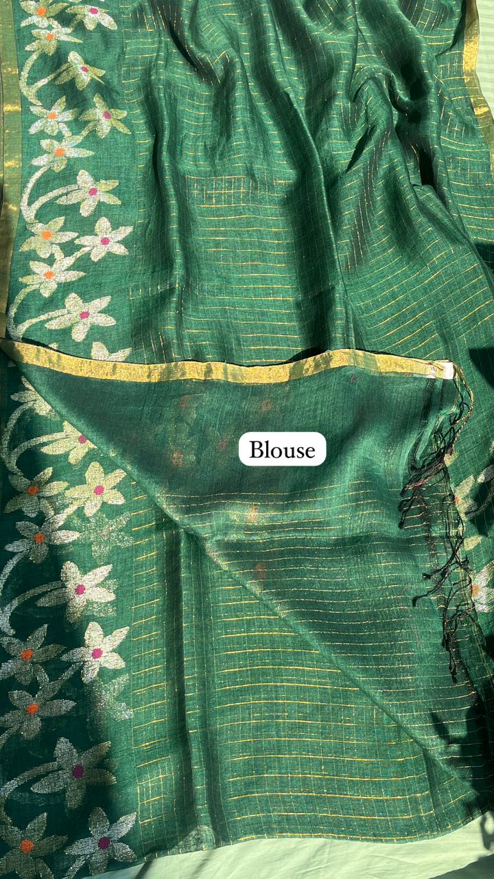 Green Handwoven Pure Linen Saree – Checks &amp; Floral Motifs