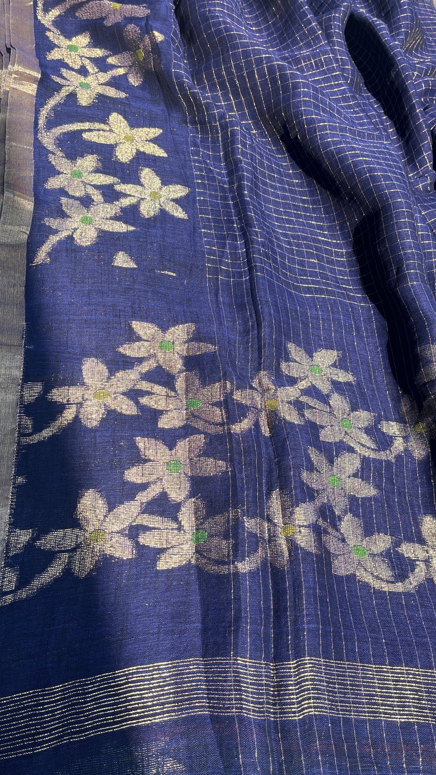 Navy Blue Handwoven Pure Linen Saree – Checks &amp; Floral Motifs