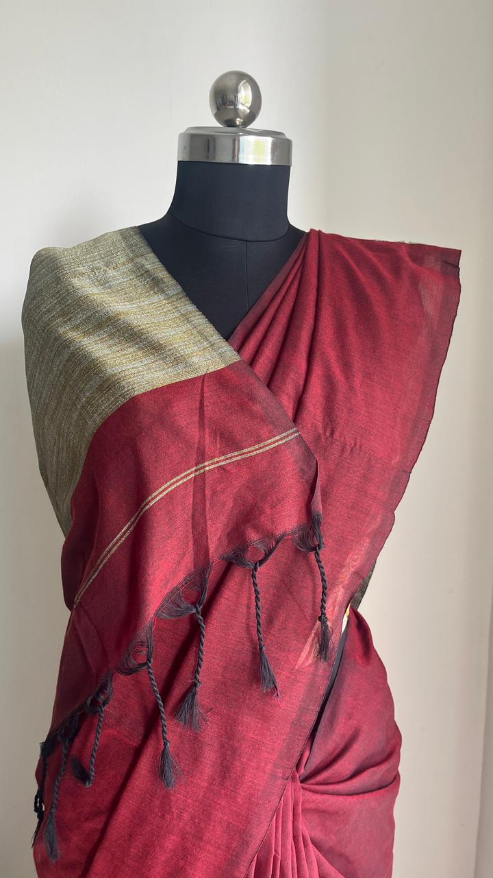 Maroon -Mul Cotton Gicha Weaving Work Saree
